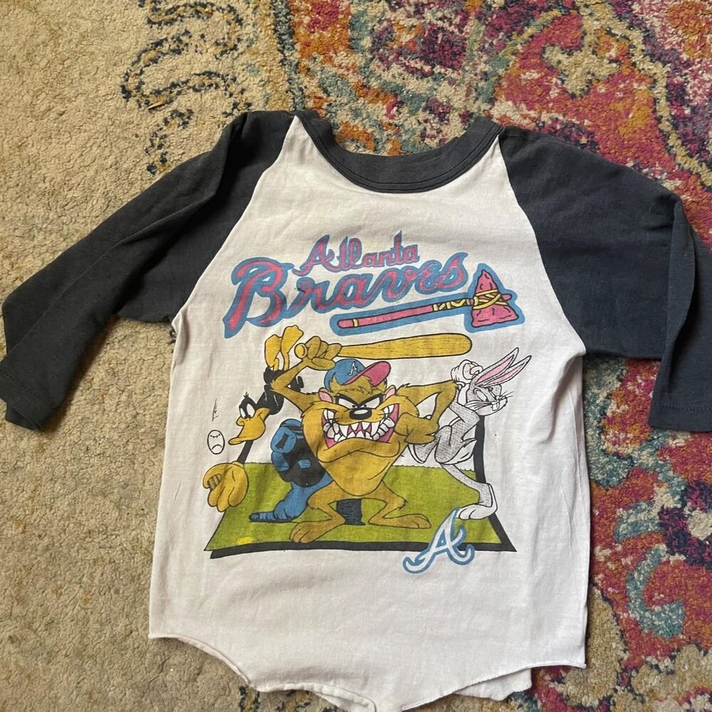 Looney-tunes Alanta Braves T-shirt
